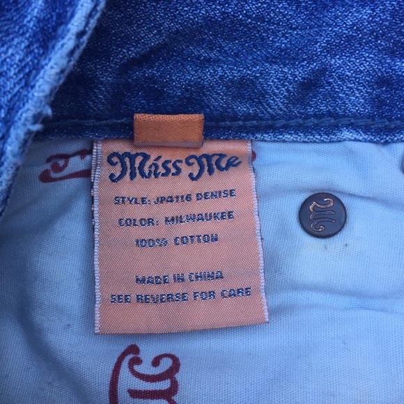 Distressed Miss Me Jeans - Picture 8 of 8